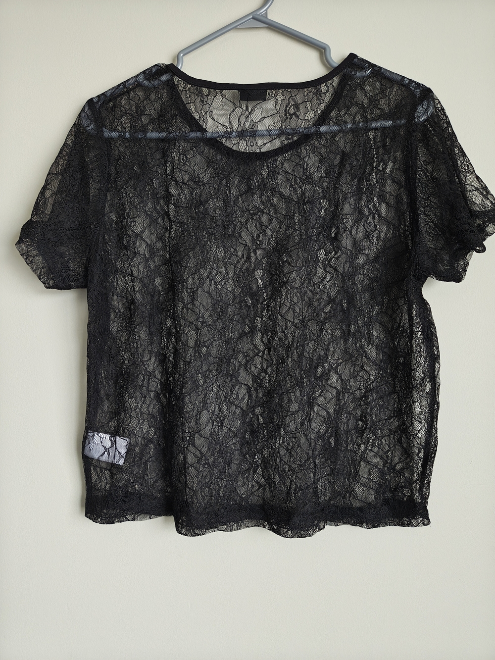 Black Lace Short-Sleeve Pajama Set with Lounge Pants - Picture 9 of 12